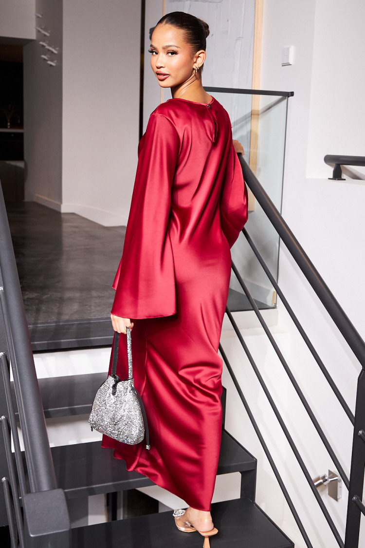 Robe ample satinée bordeaux