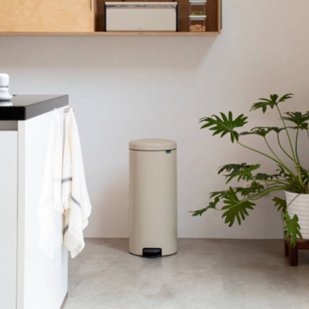 Brabantia NewIcon Pedaalemmer 30 L - Soft Beige