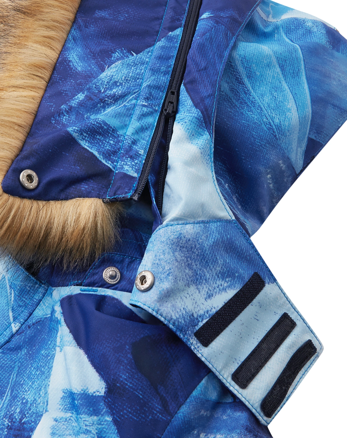 Winterjacke MUSKO mit Kunstfellbesatz in cool blue