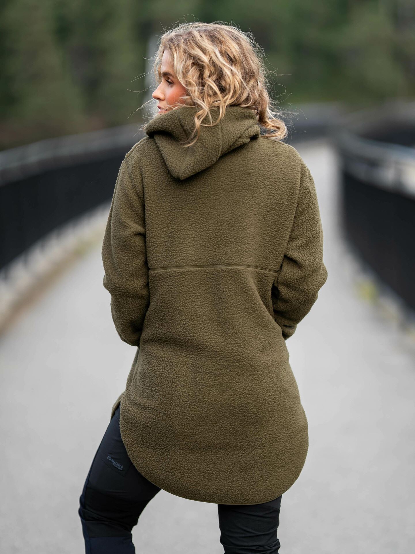 Mellow Ivy Hoodie