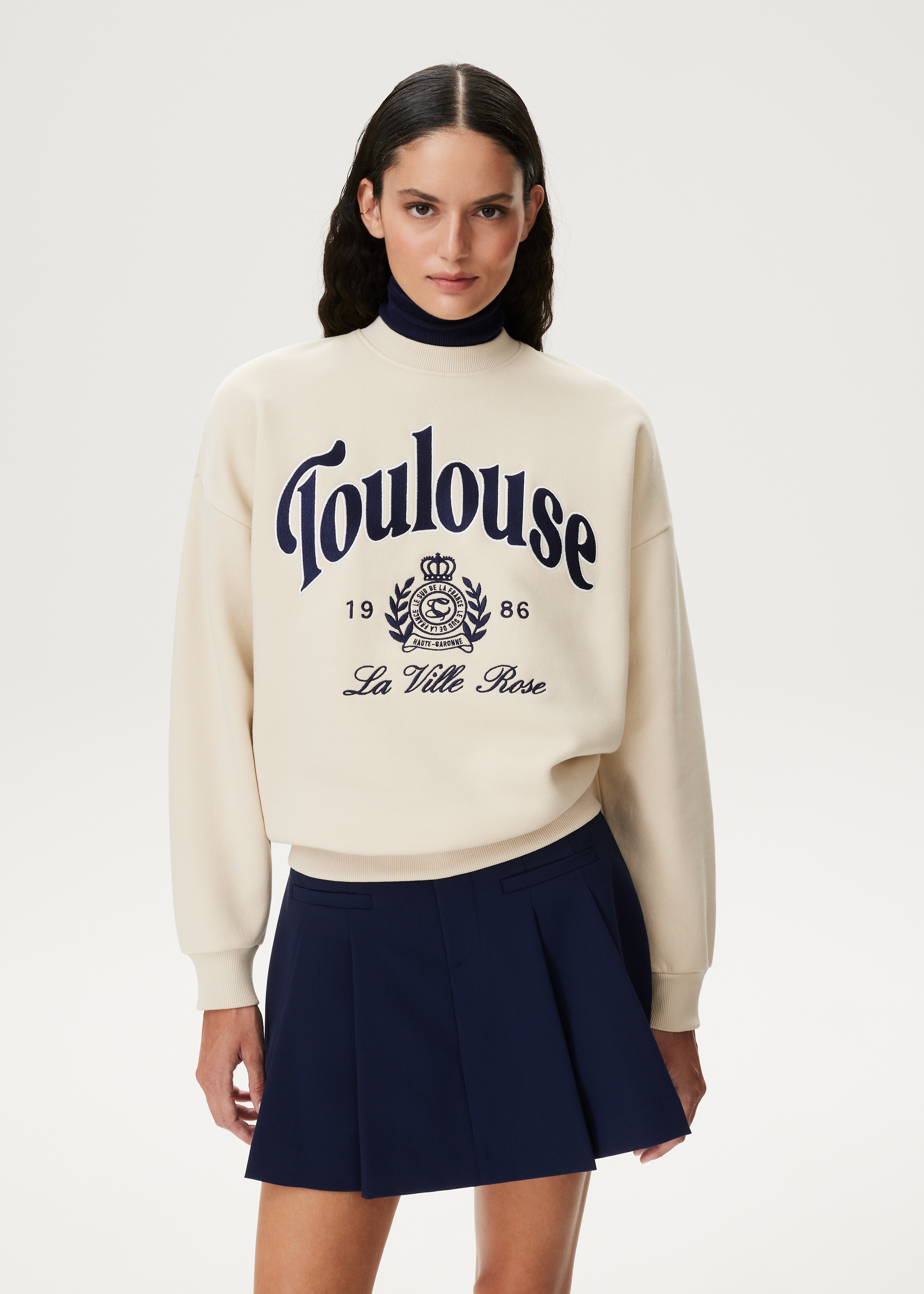 Sweater met patches