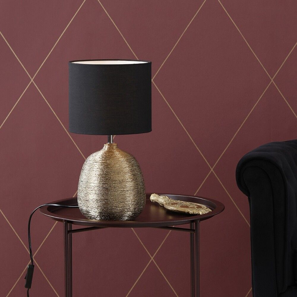 BORDLAMPE MARKSLÖJD OSCAR MESSING/SVART