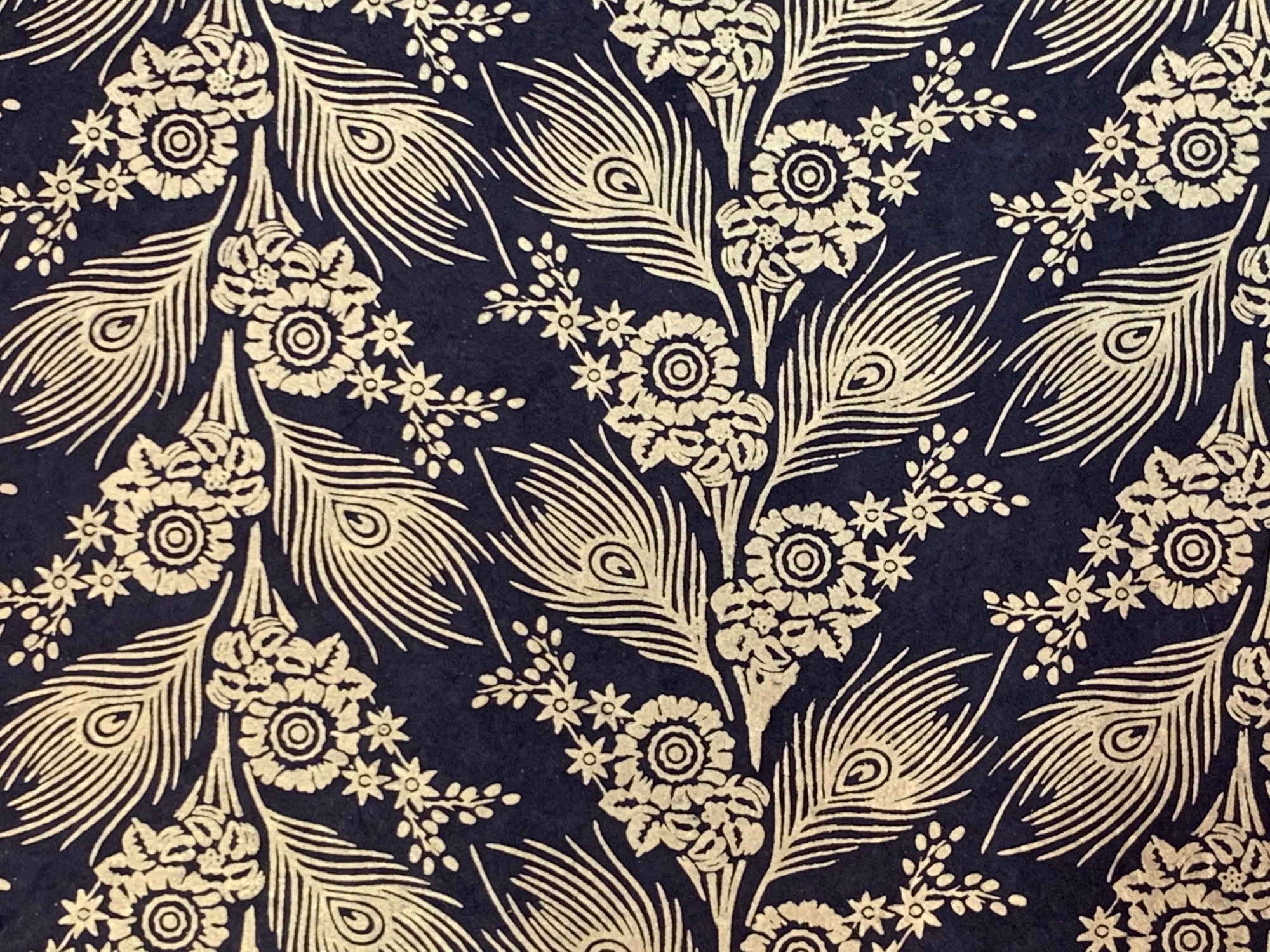 Geschenkpapier 'Pfau' schwarz-gold, B 76 cm, L 51 cm günstig bestellen