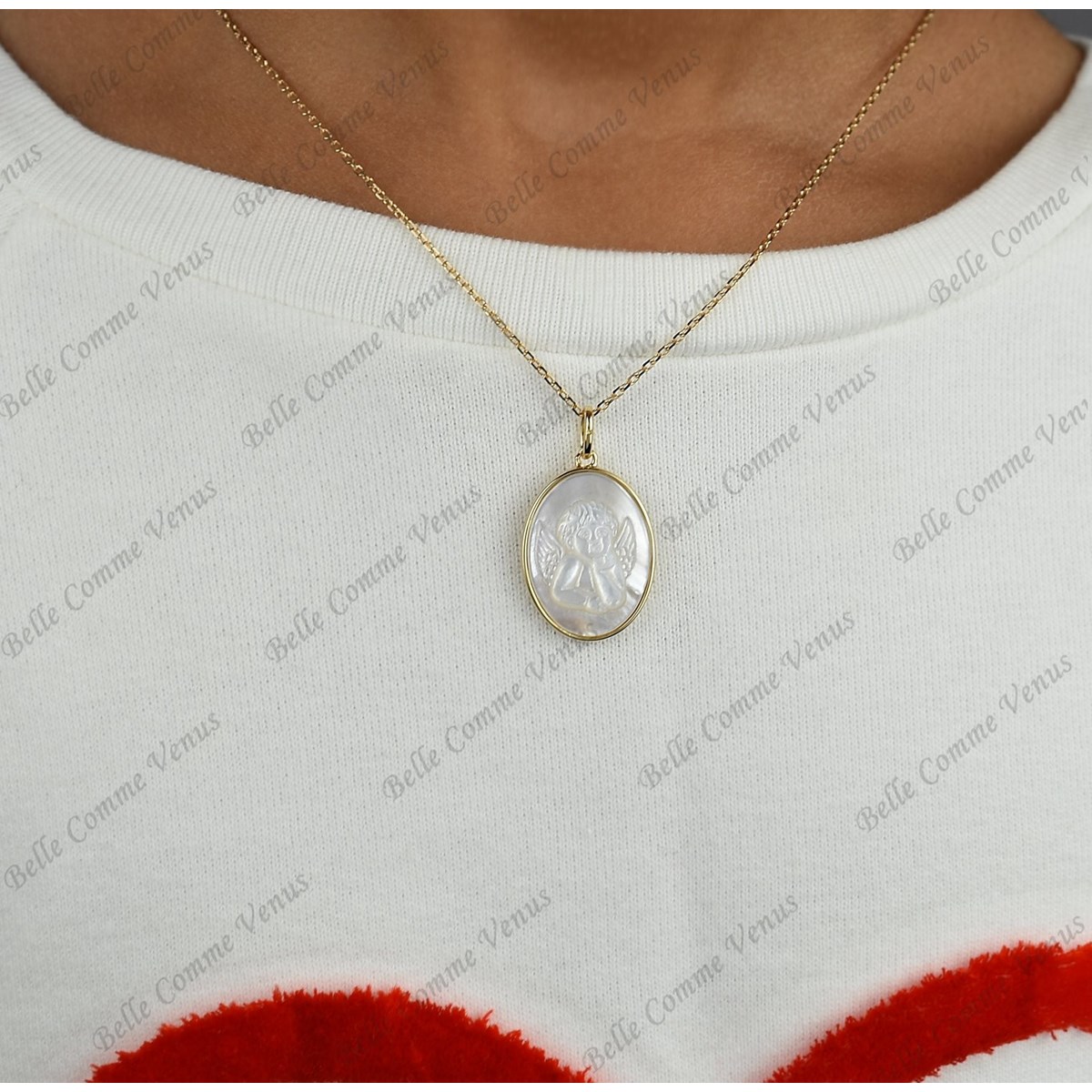 Collier médaille ange baptême ovale de nacre Plaqué OR 750 3 microns