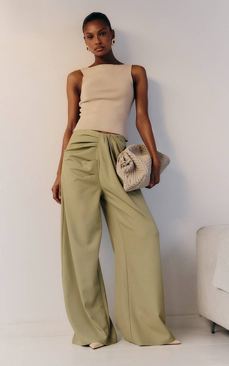 Vert Sauge Pantalon Large Ajusté En Tissu Tissé Avec Détail Plissé