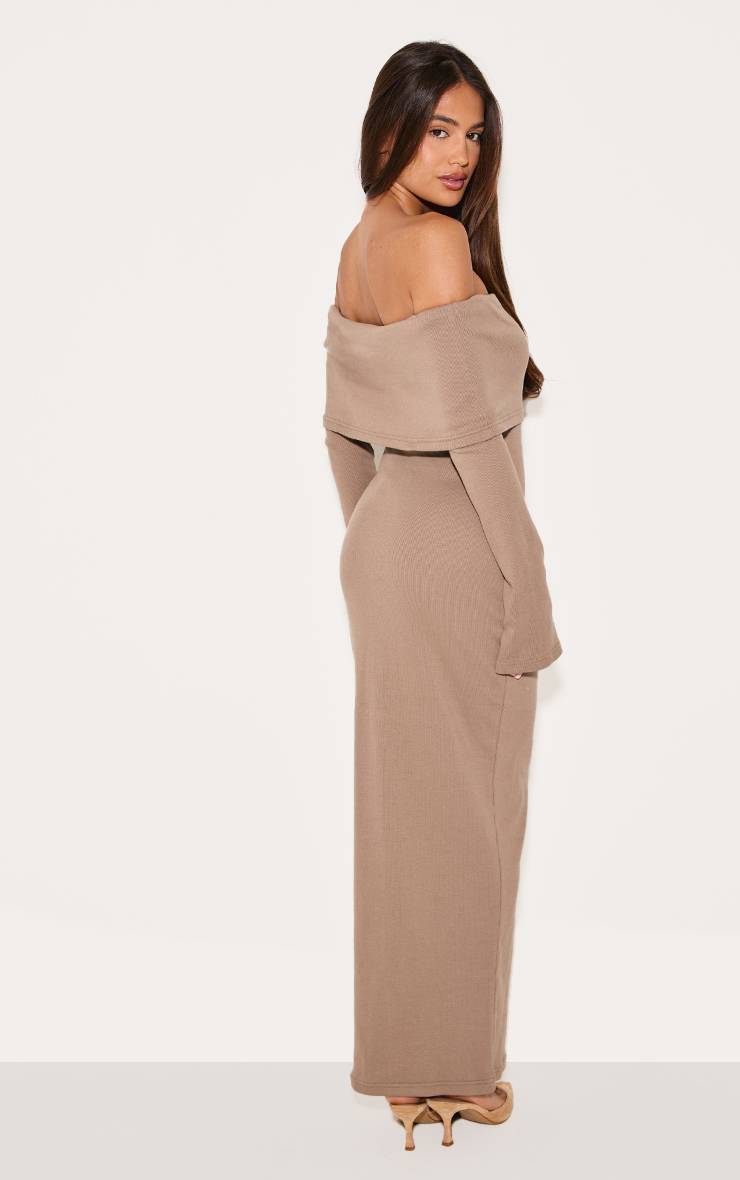 Robe Maxi Côtelée Bardot Avec Col Rabattu Et Boutons