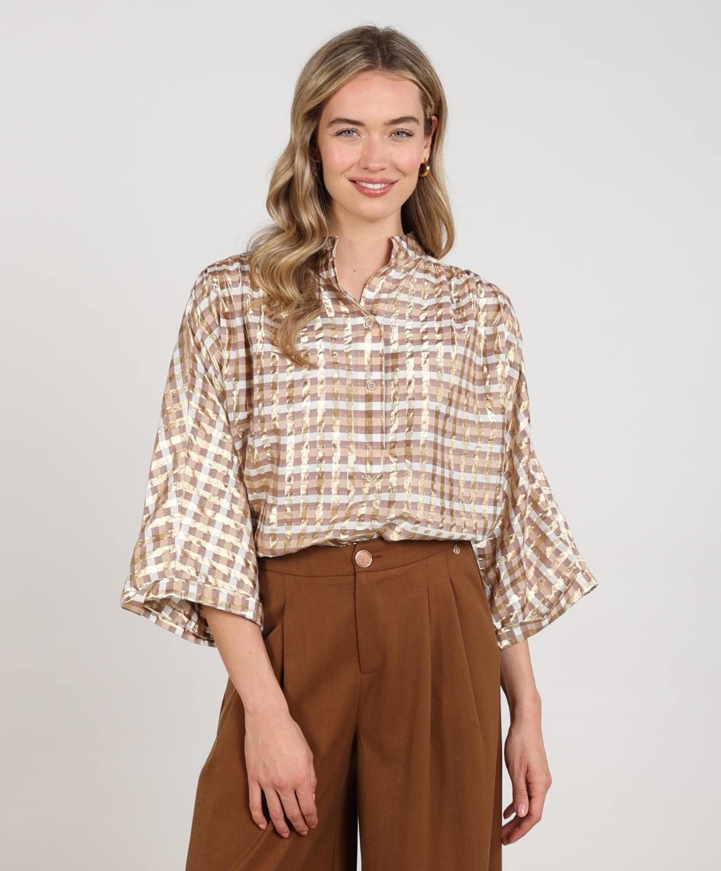 Nukus Dames blouse beige