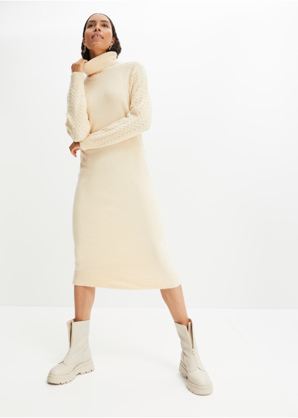 Robe en maille avec torsades sur les manches