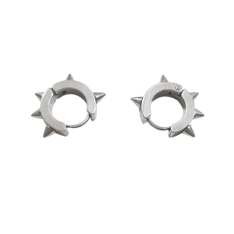 Malikasa - Oorclip met studs