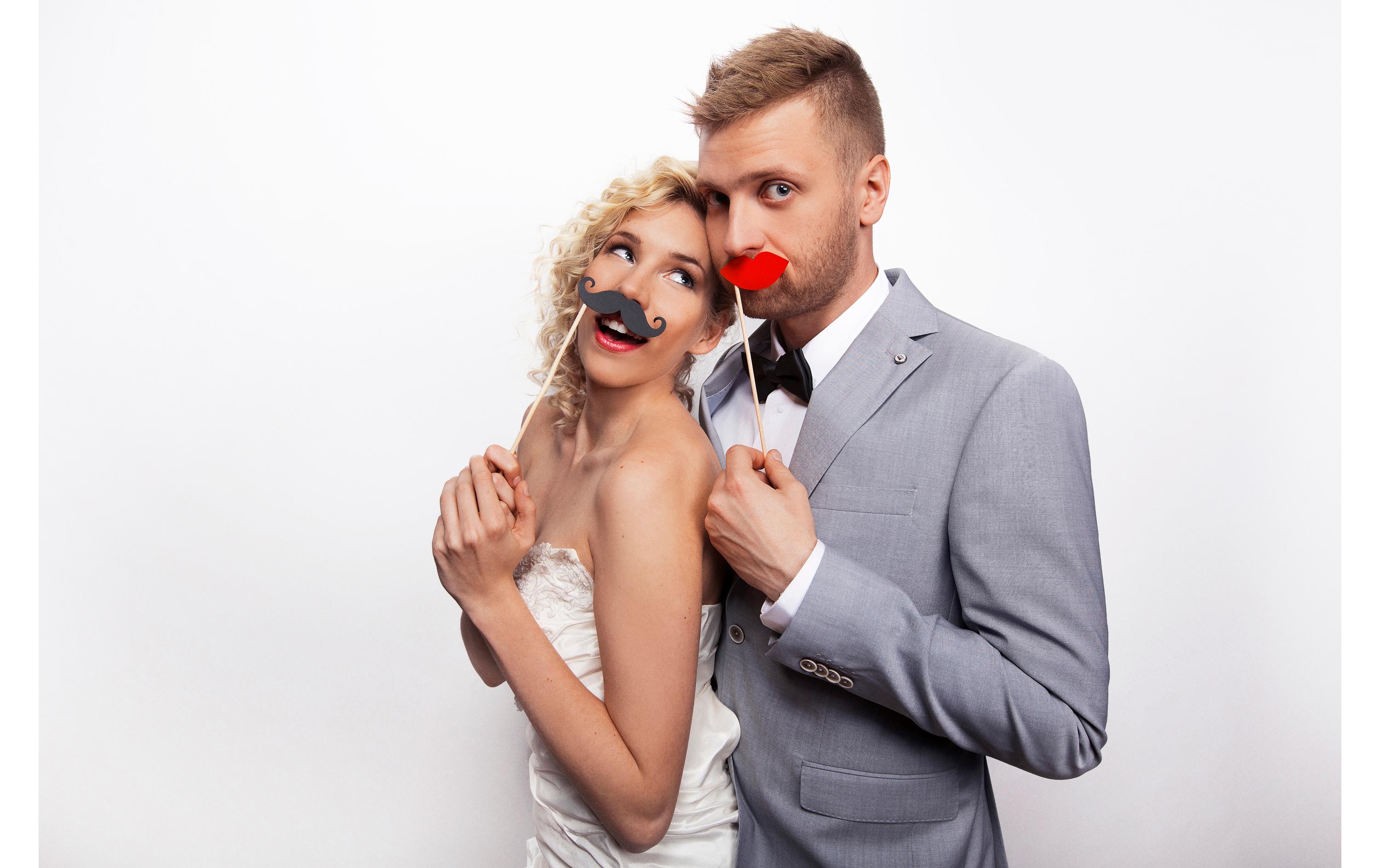 Partyaccessoire Moustache 6-teilig, SchwarzFotorequisiten für witzige Bilder