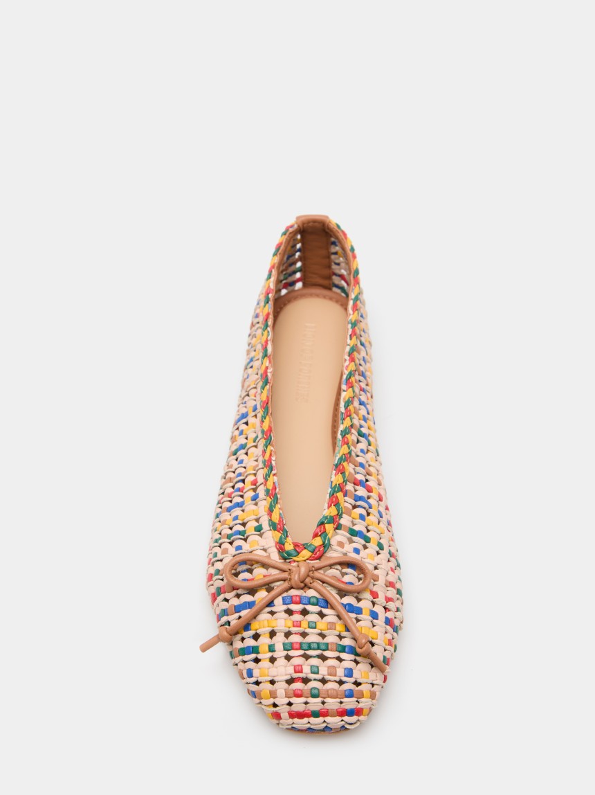 Sabrinas multicolor com efeito entrançado