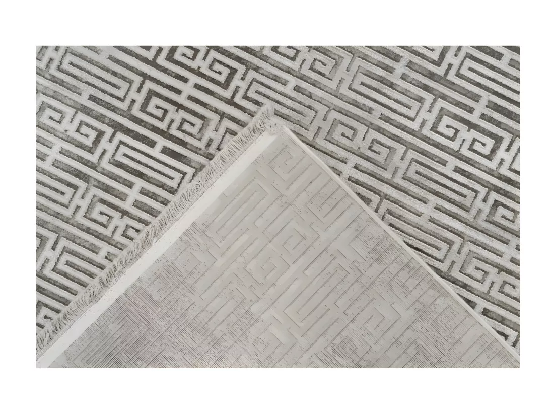 Tapis Pierre Cardin 150x80cm, design E209E coloris argent - Confort et élégance pour votre intérieur