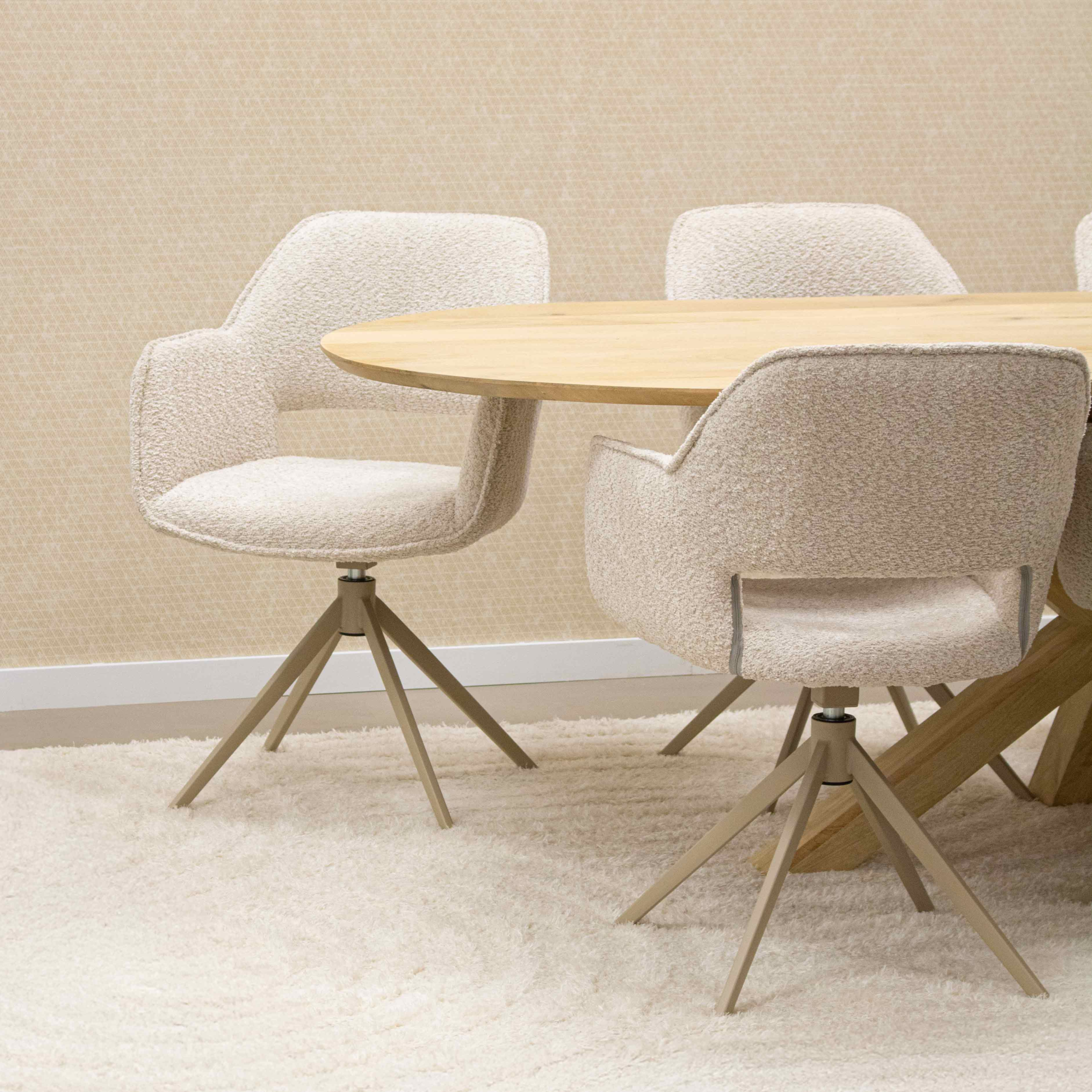 Eetkamerstoel Owen creme BG