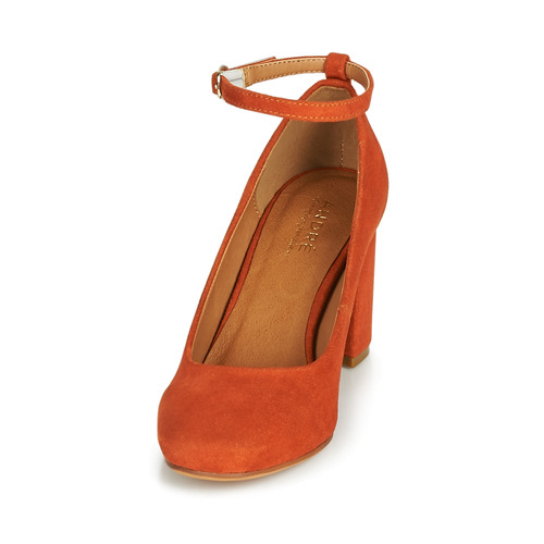 André - LAURIA - Orange