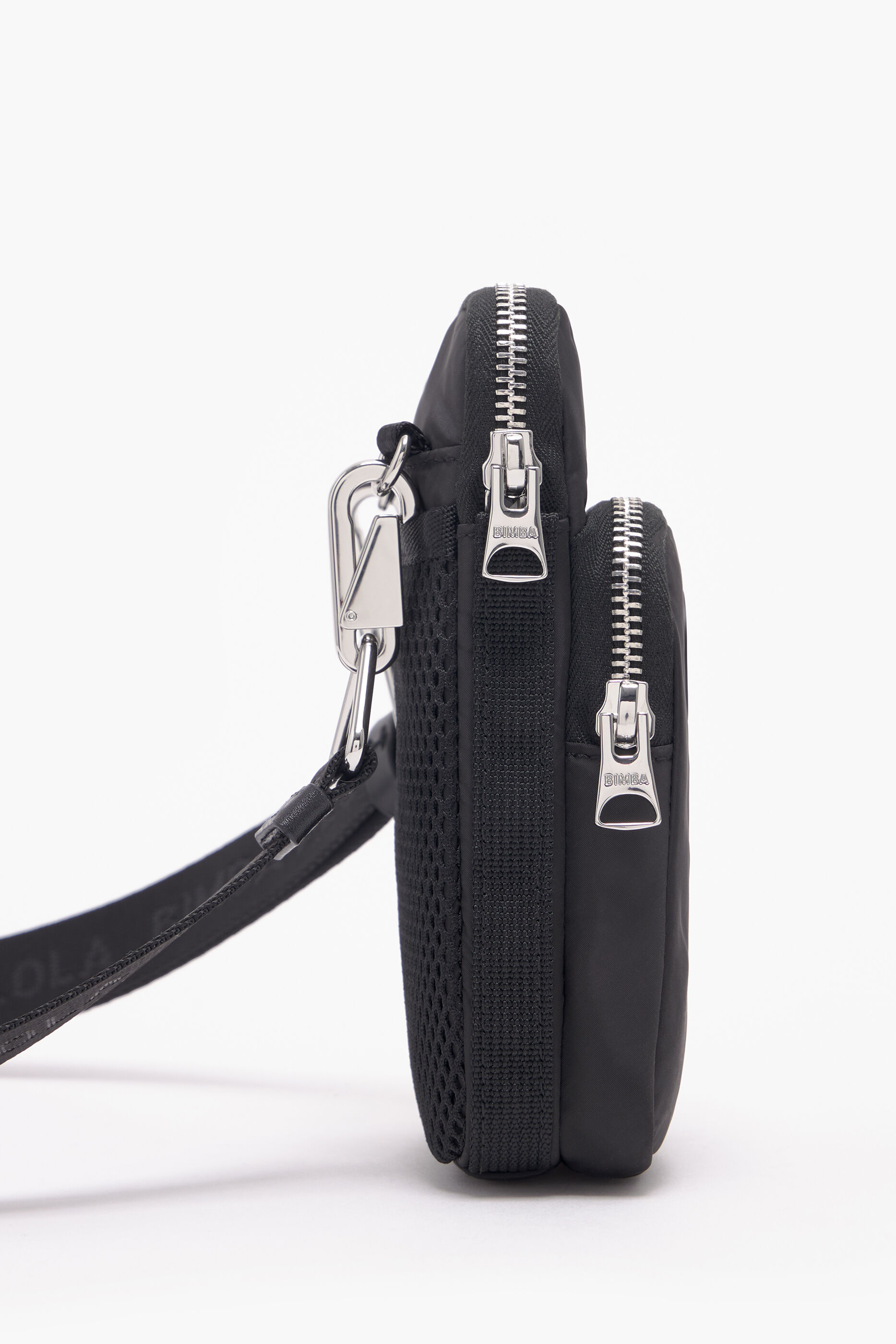Bolsa retangular pequena de náilon preta