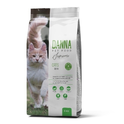 Ração para gatos com sabor de frango e salmão