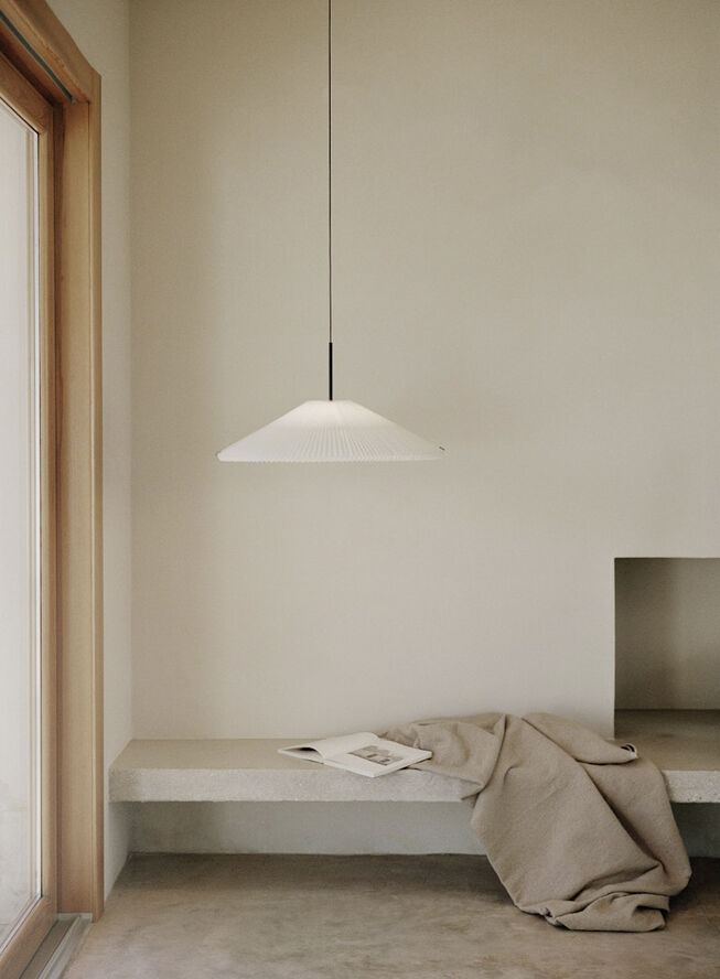 New Works Nebra Pendant, Small Ø400-700, White Hvid