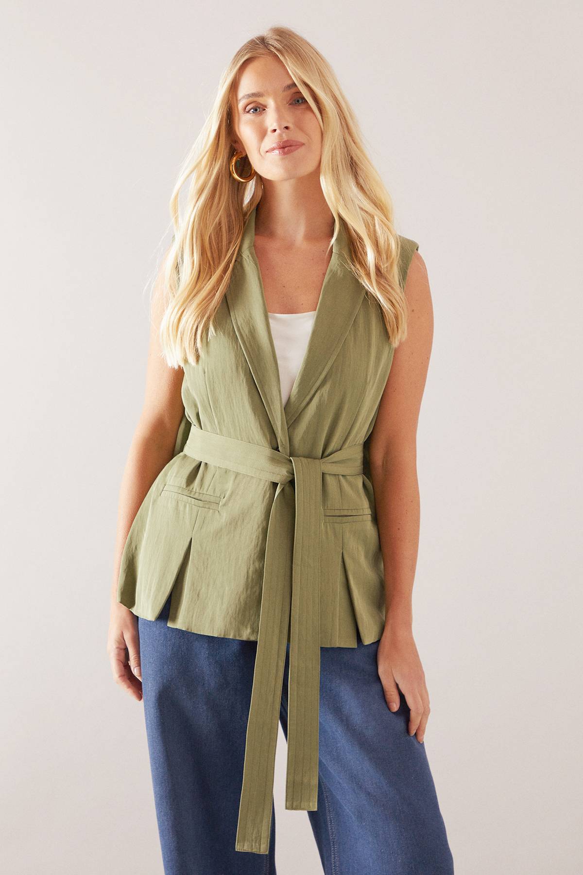 Wallis Gilet Sans Manches Ceinturé Petite Taille