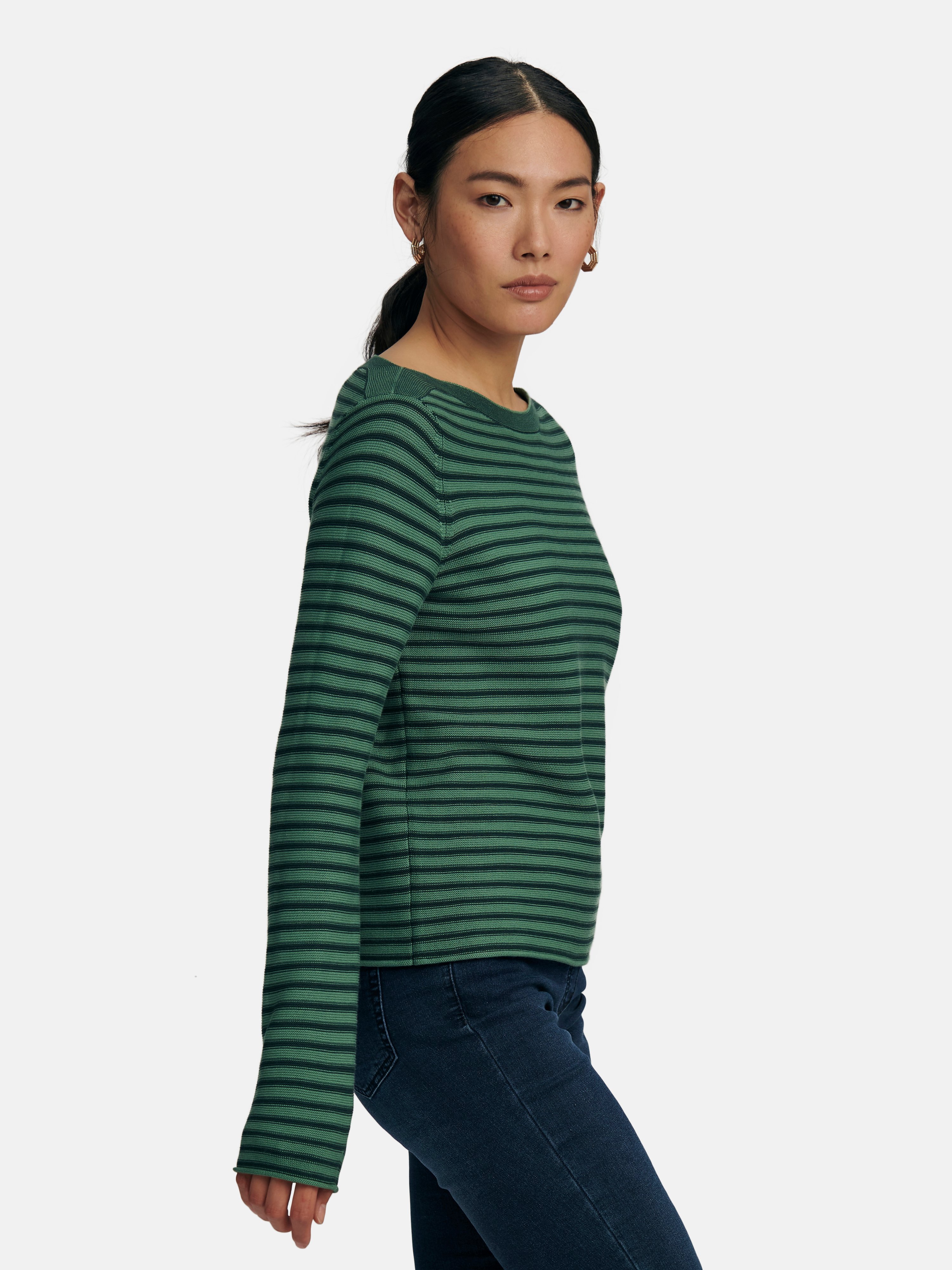 Pullover mit U-Boot-Ausschnitt