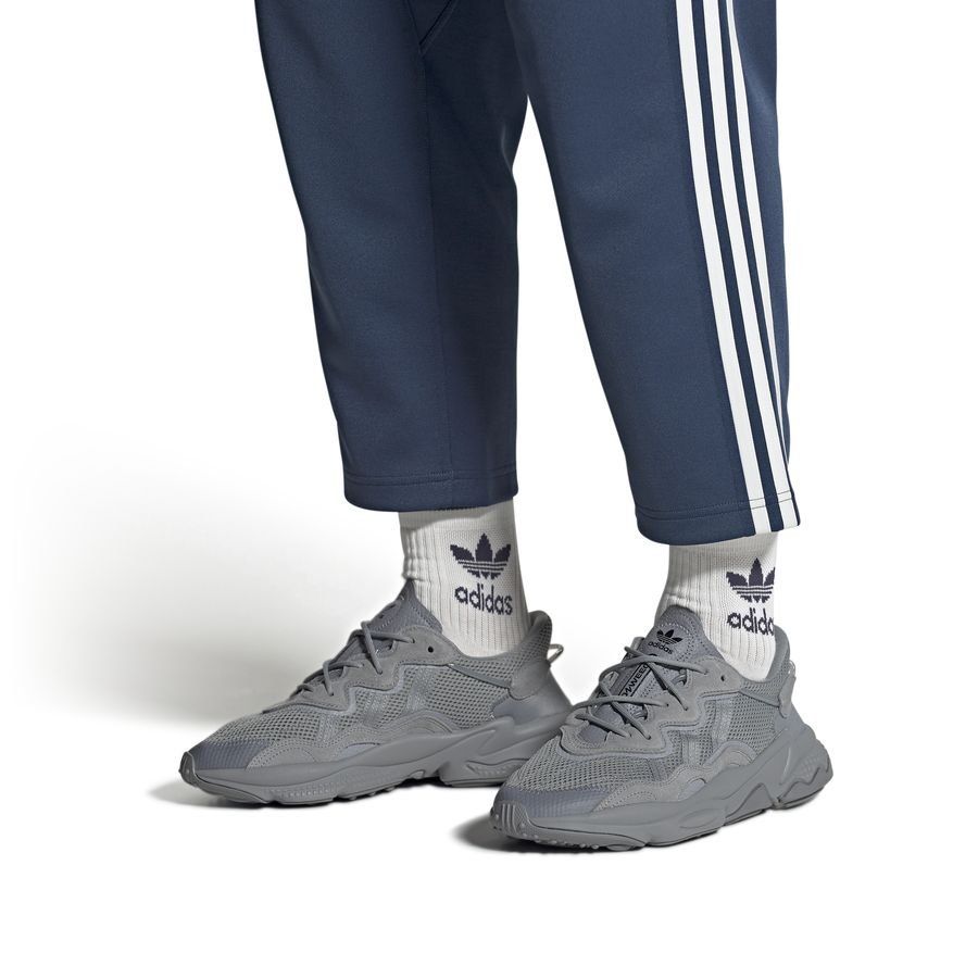 Adidas Original Chaussure OZWEEGO