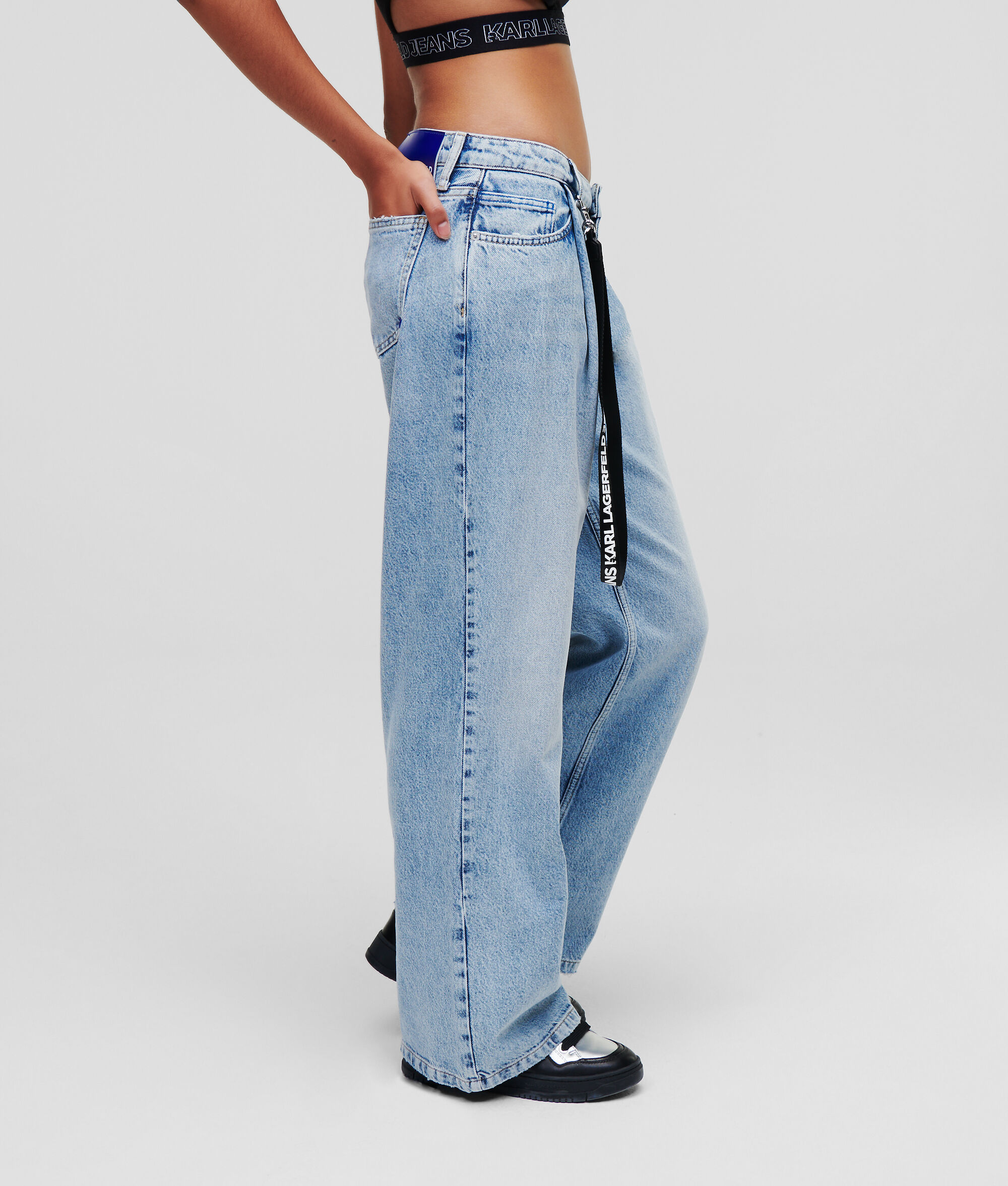 JEAN AMPLE TAILLE BASSE KLJ