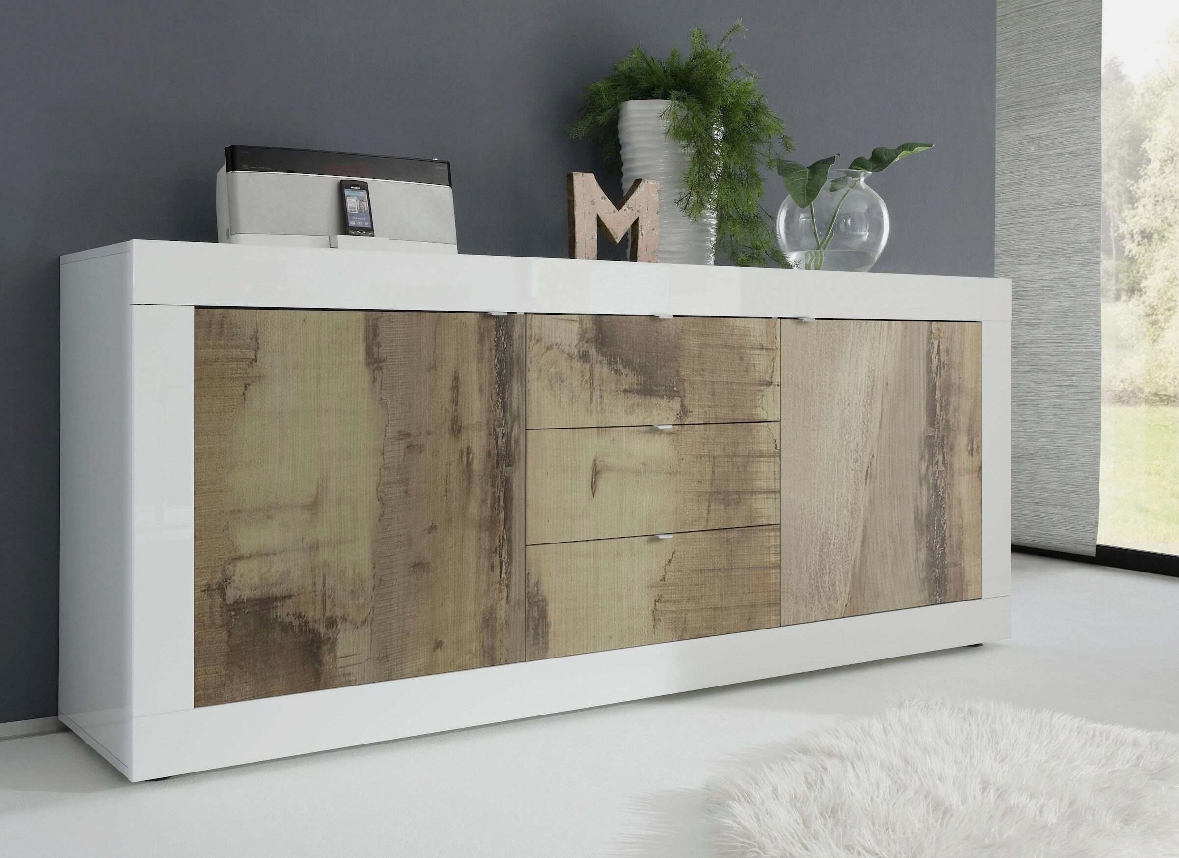 Sideboard