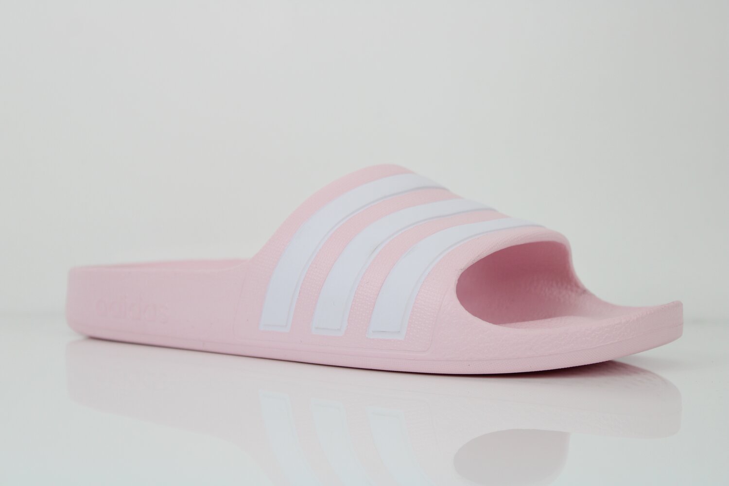 Adidas Sandalen & Zehentrenner