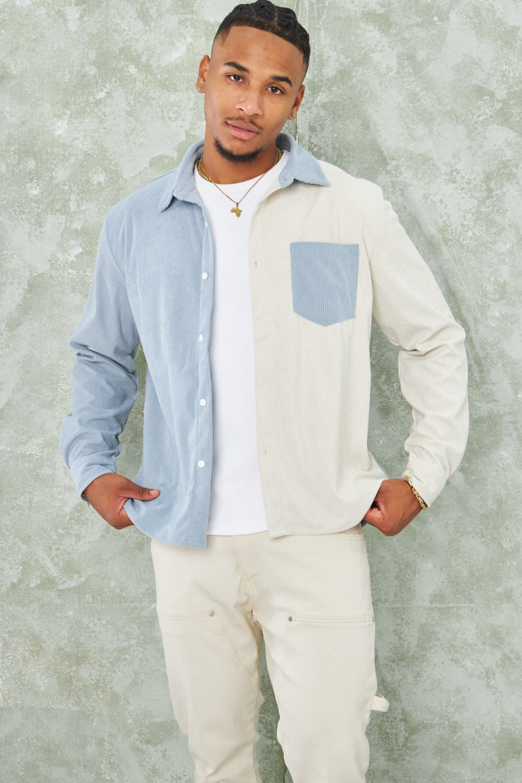 Chemise bicolore bleue et beige en velours côtelé
