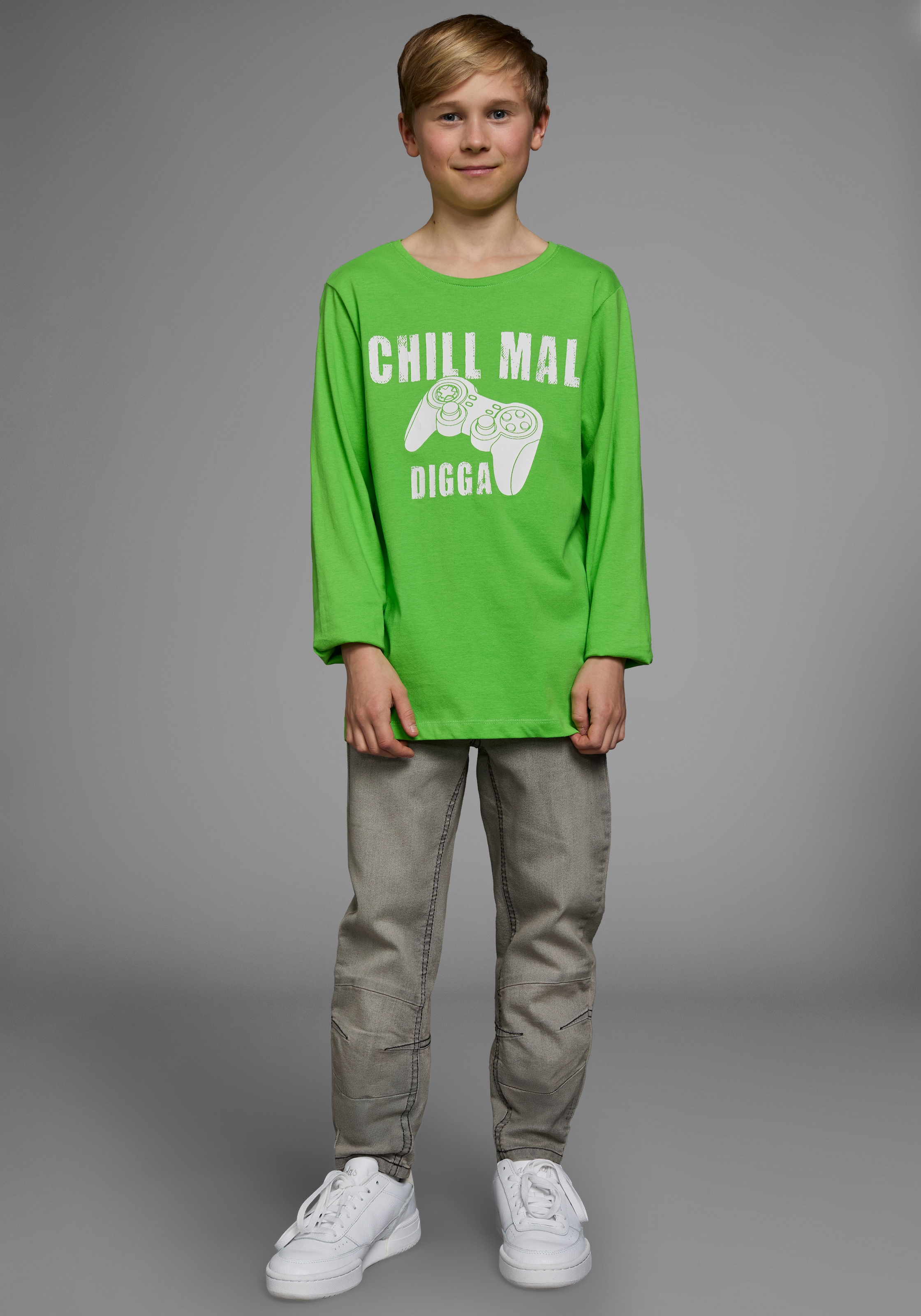 KIDSWORLD Langarmshirt »CHILL MAL DIGGA«, Langarm,  Basic-Passform,  mit peppigem Aufdruck