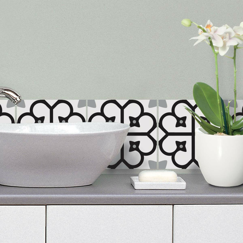 Stickers carrelage 15 x 15 cm - motif floral noir et blanc