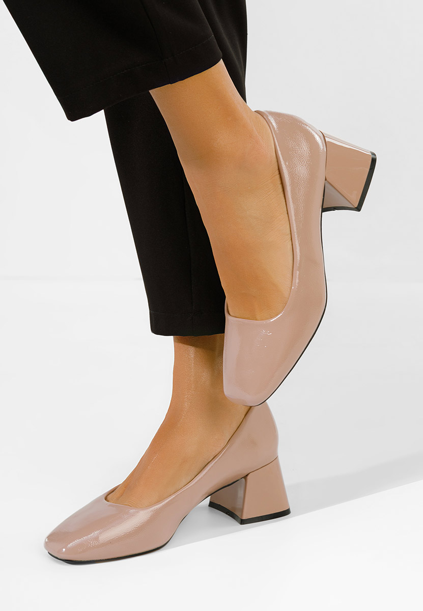 Chaussures vernies à talon épais beige Mesena