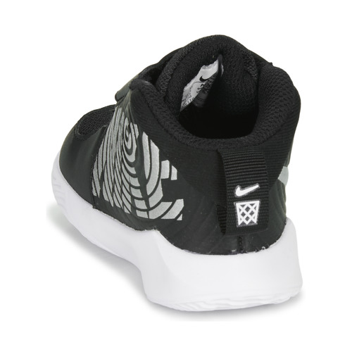 Nike - TEAM HUSTLE D 9 TD - Noir / Argenté