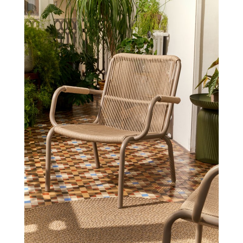 Fauteuil empilable Salis en aluminium taupe et corde synthétique beige