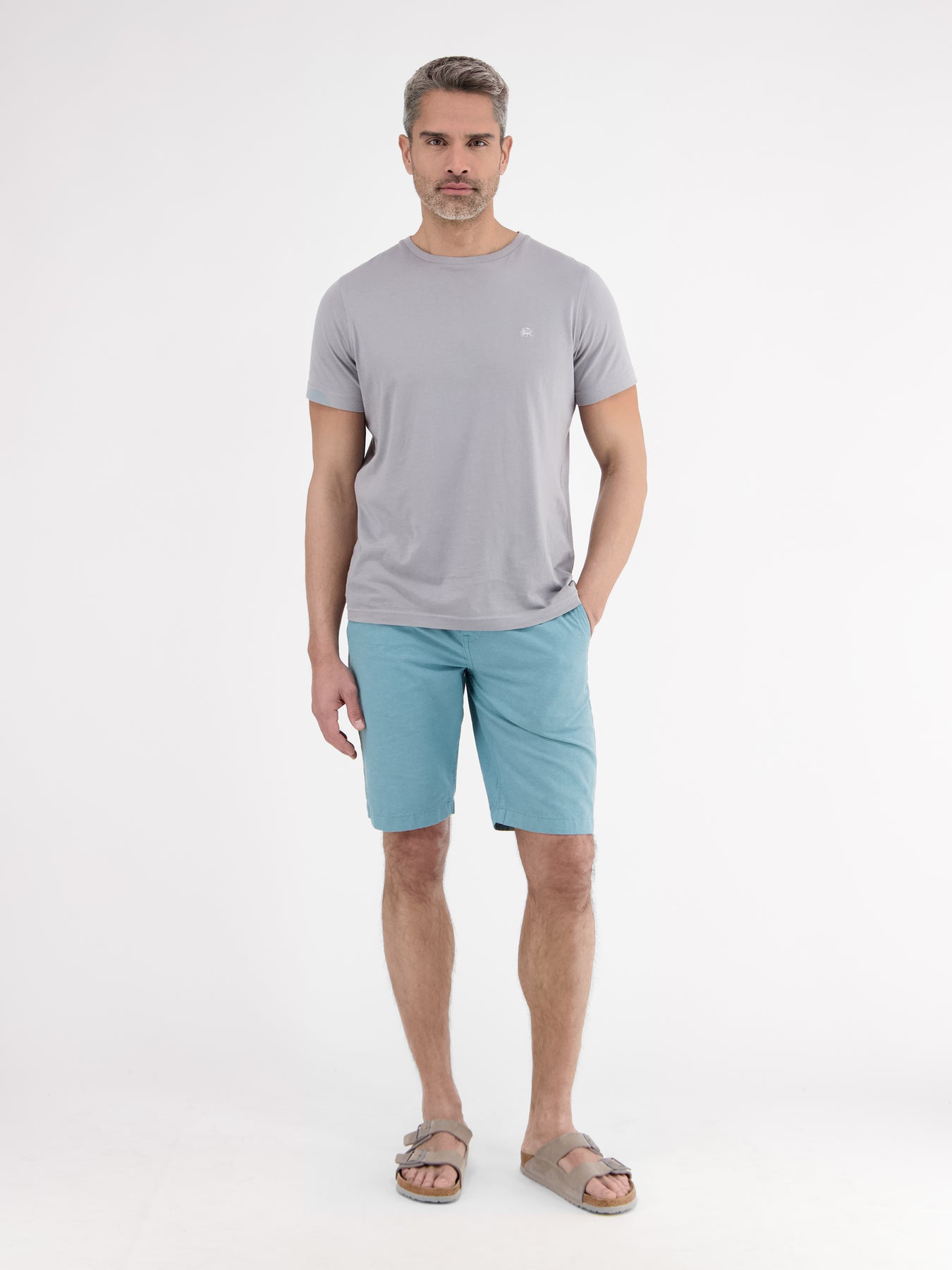 Chino-Bermuda mit Leinenanteil