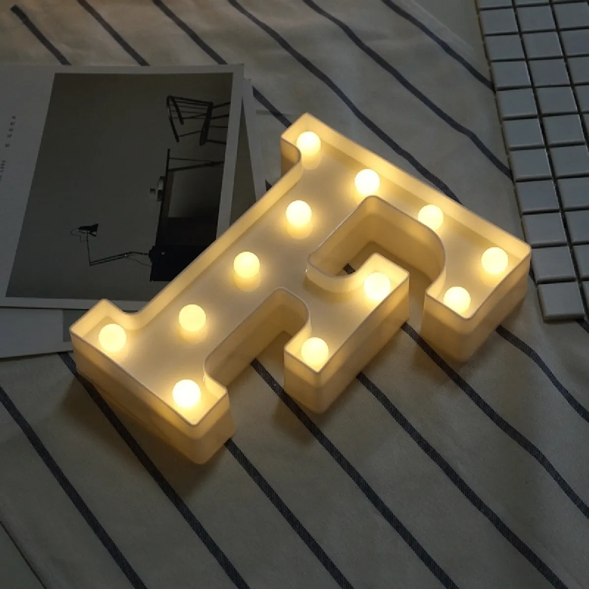 Wewoo Guirlande Lettres Alphabet F