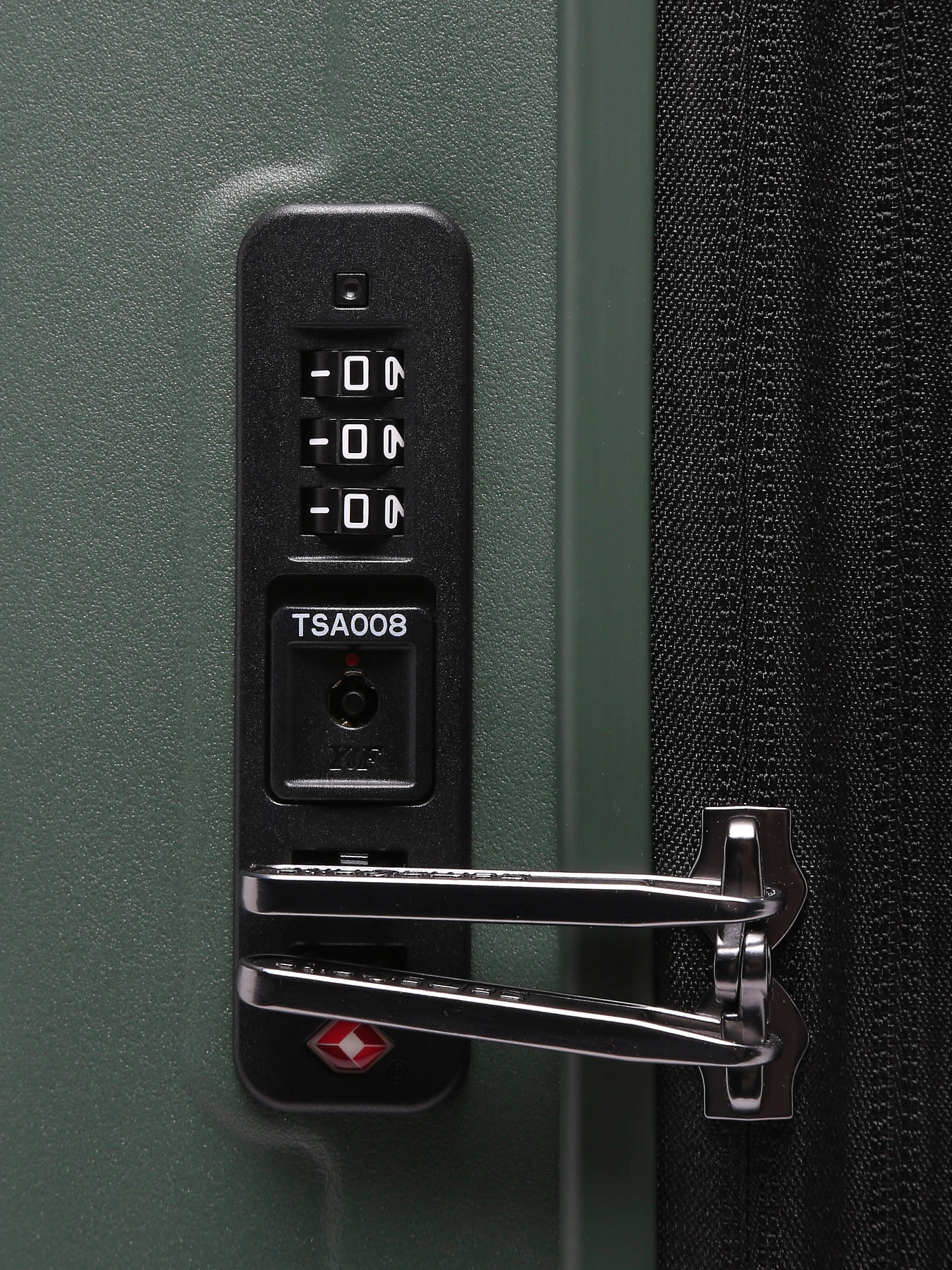 Valise rigide Restackd SAMSONITE