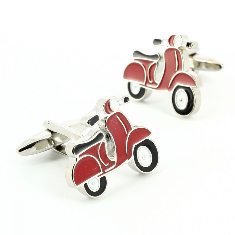 Boutons de manchette, Scooter rouge