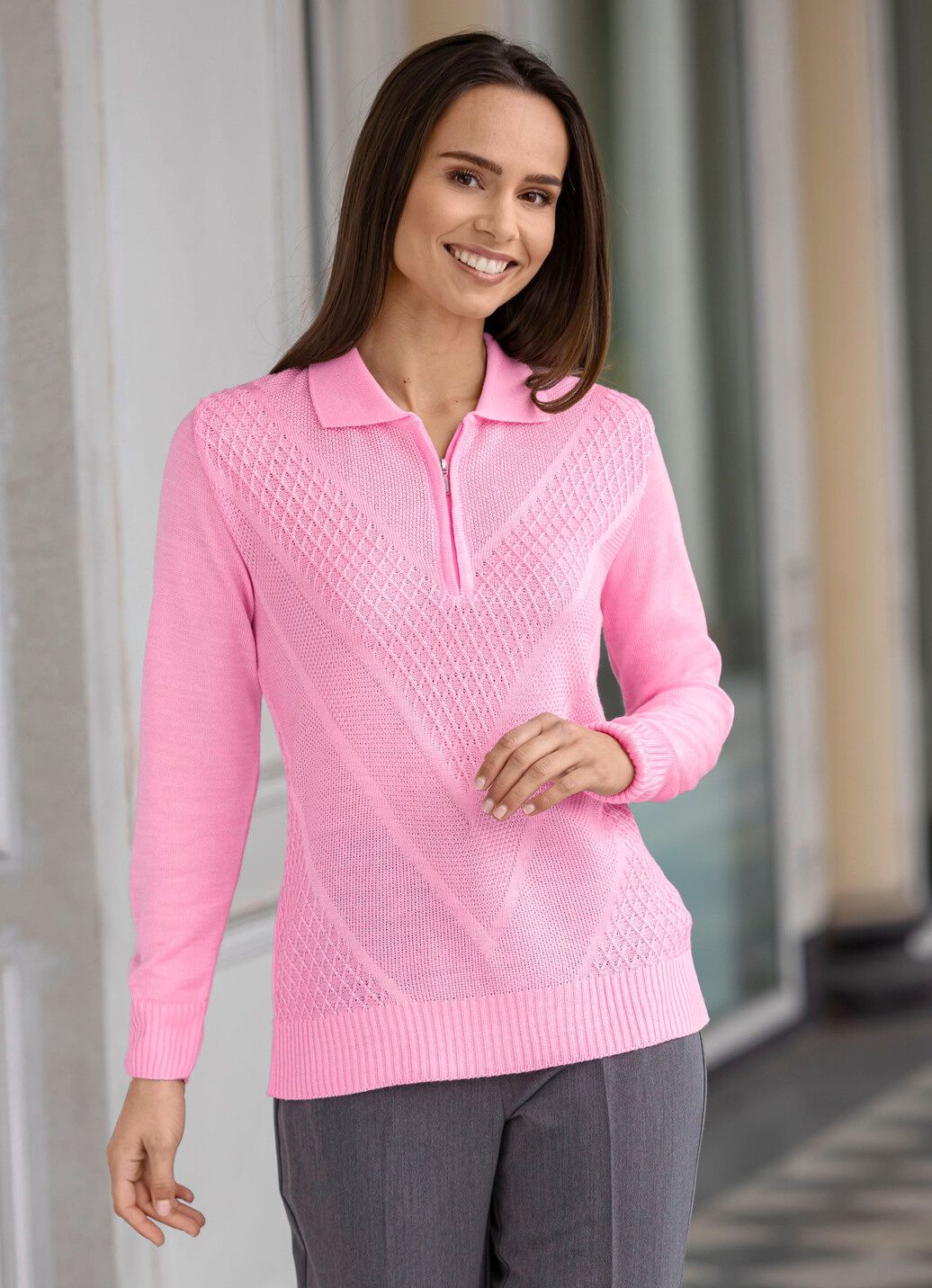 Pullover mit dezentem Glanz