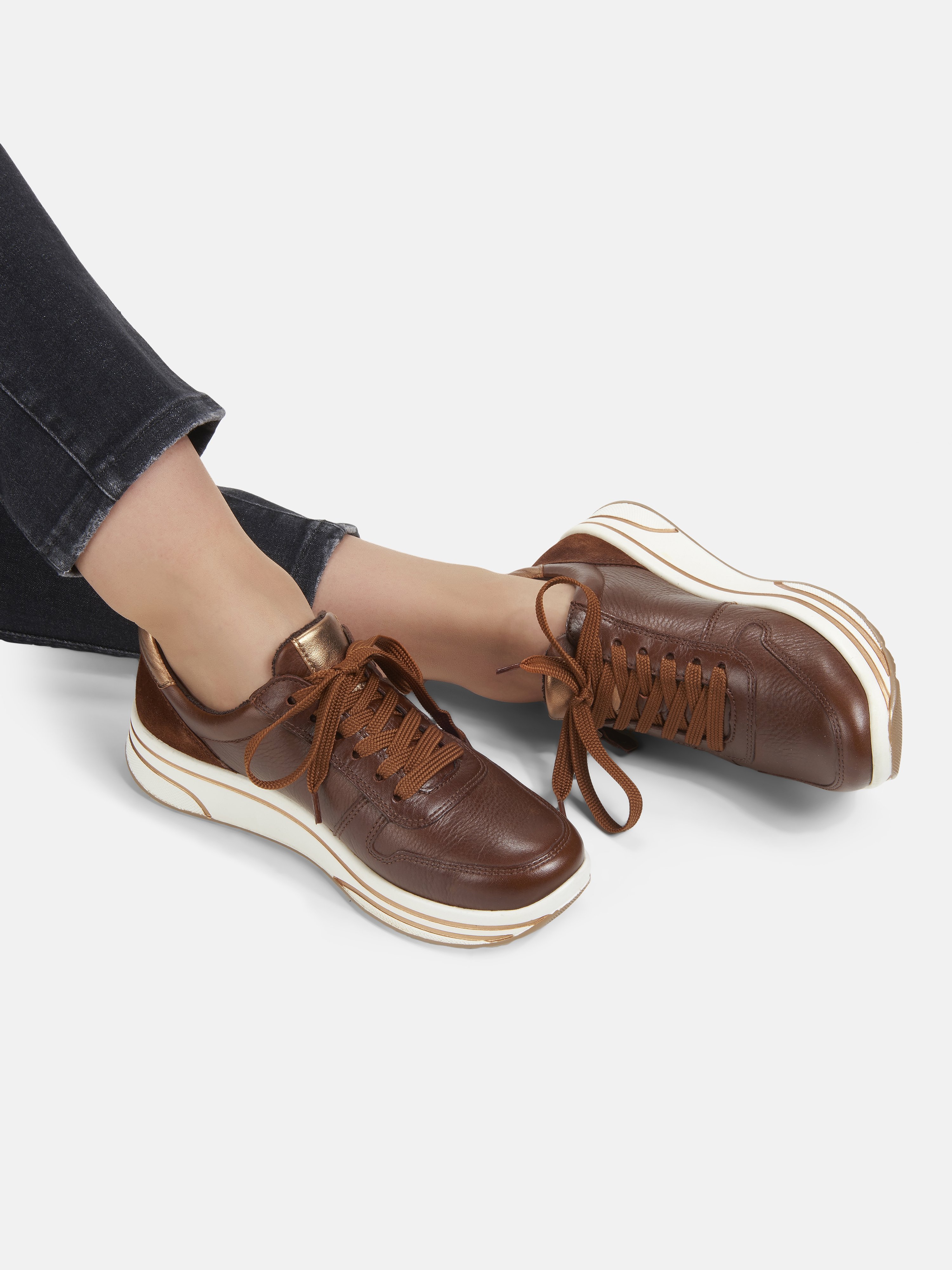 Sneaker