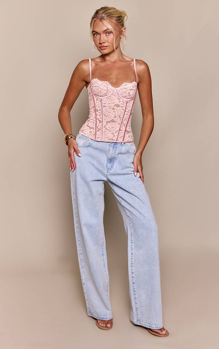Rose Corset En Dentelle Structuré