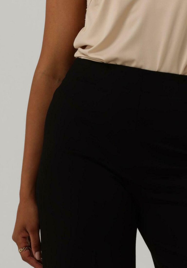 DRYKORN zwarte drykorn wijde broek before