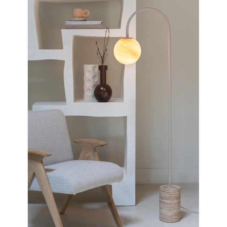 It's about Romi Tivoli vloerlamp marmer bruin