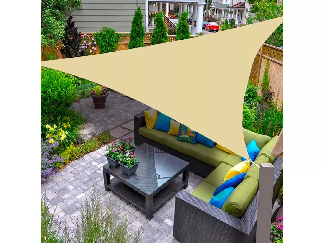 Malibu - Voile d’ombrage triangulaire 300x300x300 cm en PE 180g/m²