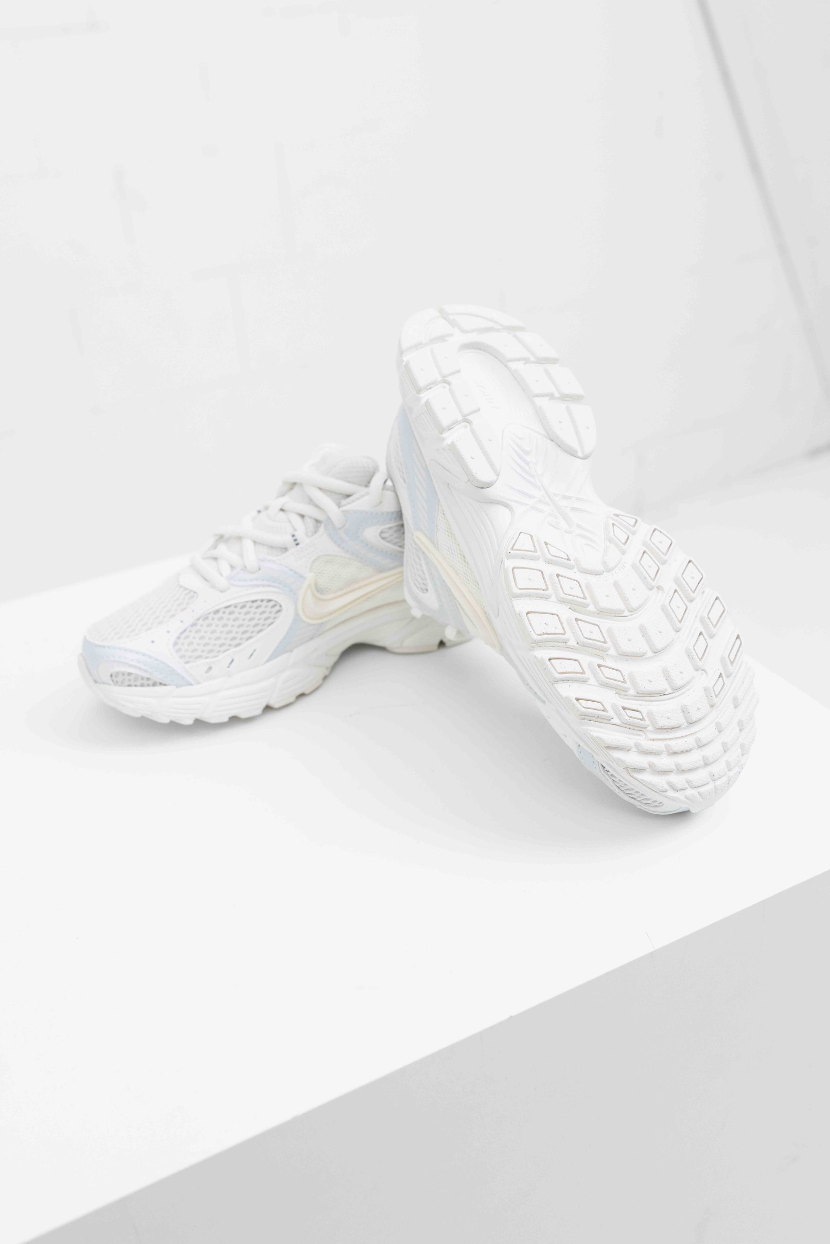 Nike V5 RNR Sneakers Dames Gebroken Wit/Grijs