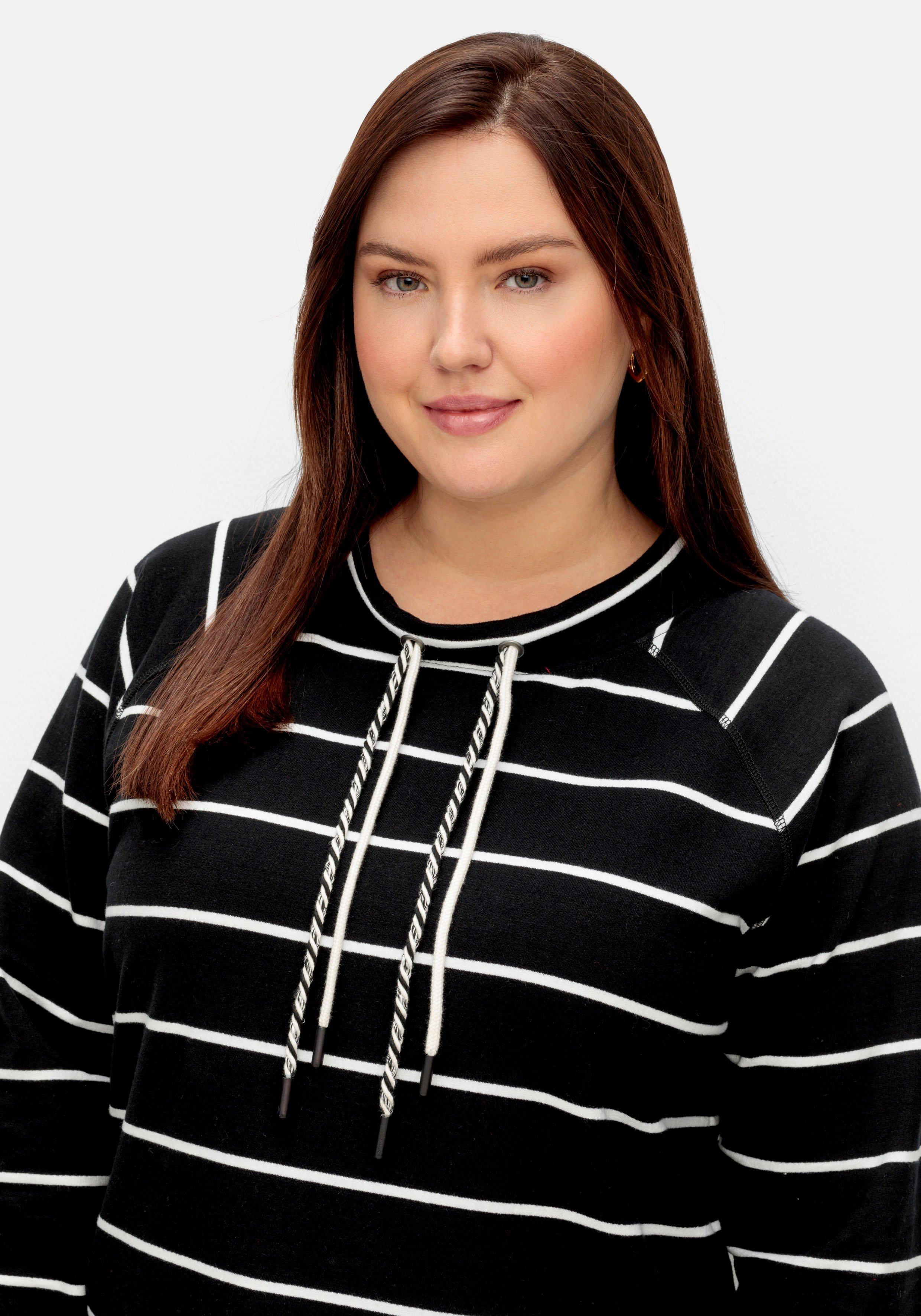 Gestreiftes Sweatshirt mit Stehkragen