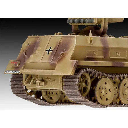 Revell sWS with 15 cm Panzerwerfer 42, 1:72