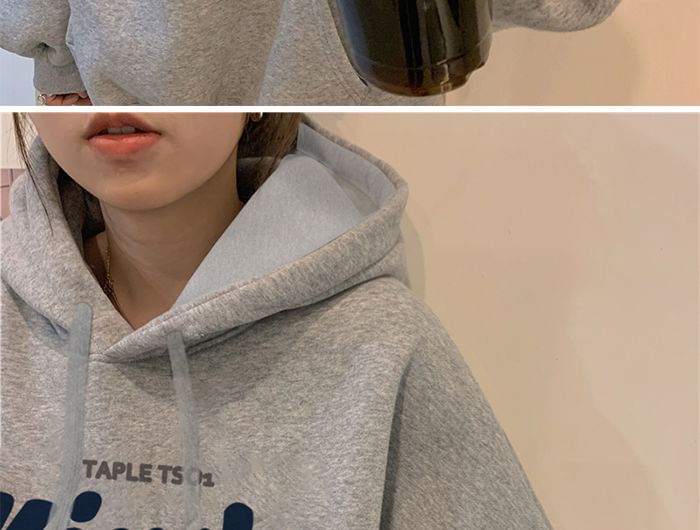 CRIBI - Oversized hoodie met ronde hals en tekstprint