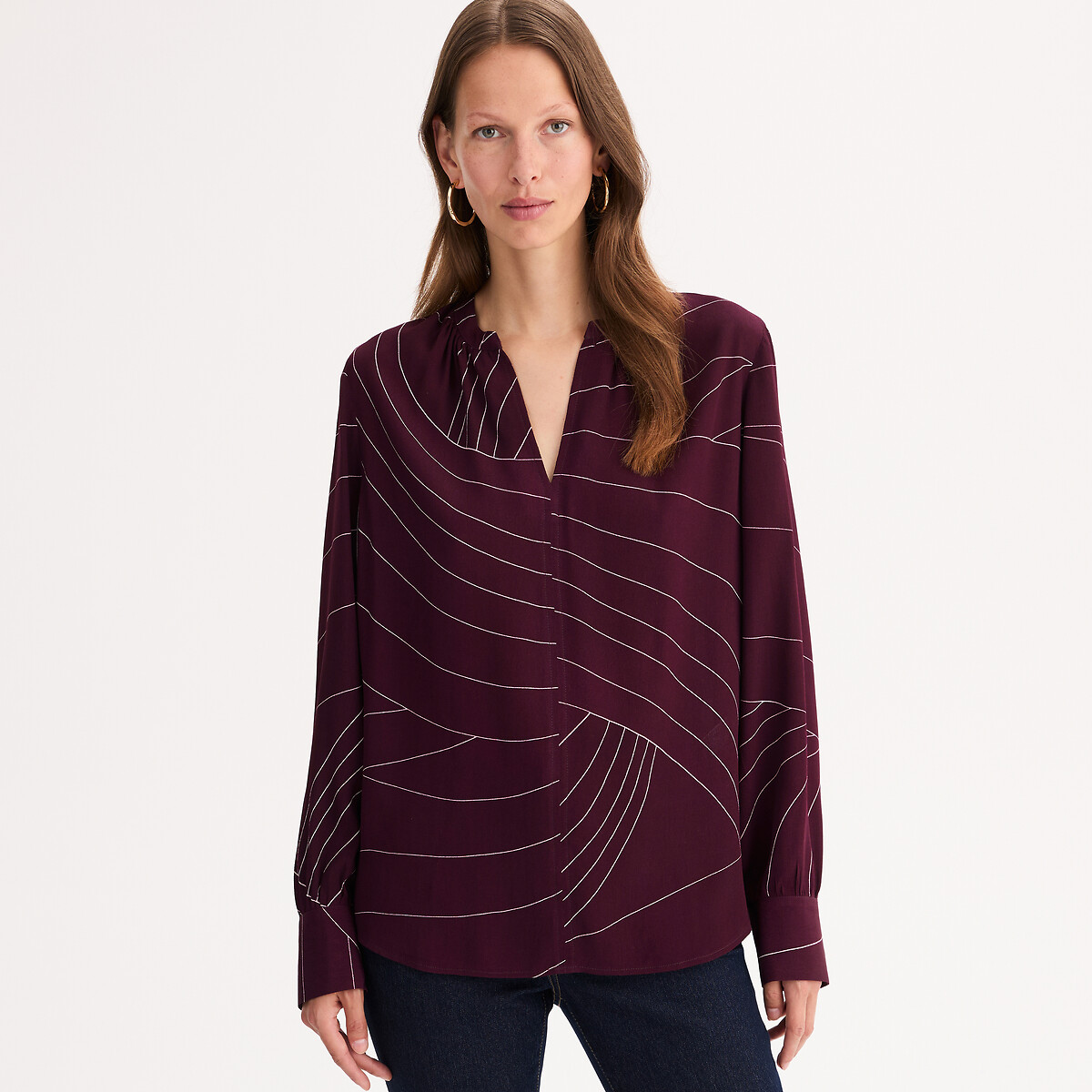 ANNE WEYBURN<br>Blusa com gola túnica, estampa gráfica