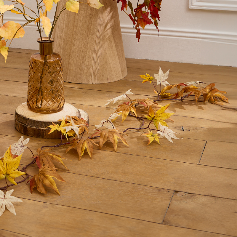 Guirlande feuilles d'érable 'Coeur d'automne'
