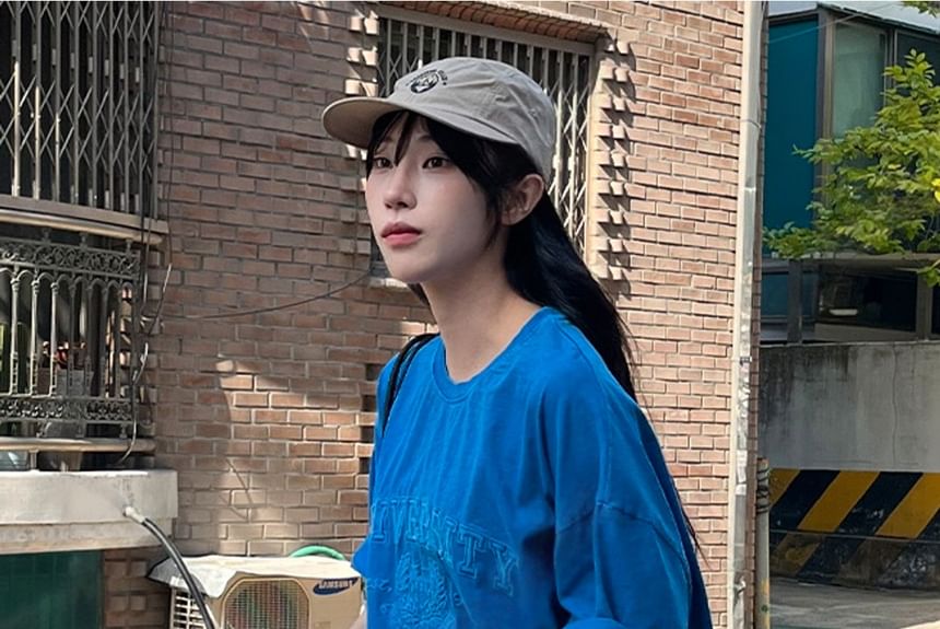SeoulPop - Gewassen T-shirt met letterprint en losse pasvorm
